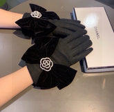 GLOVES IN BLACK WOOL WITH LARGE BOW 464996