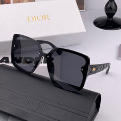 MONTAIGNE SUNGLASS CD0822 IN ACETATE