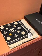 CHANEL 25S SCARF 140 IN CASHMERE 931509