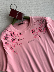 GUCCI SHORT SLEEVE LOGO PRINTED T-SHIRT 275723