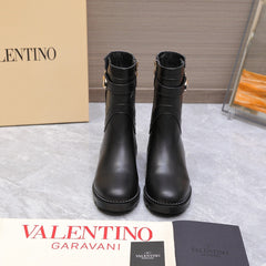 VALENTINO 25S FLAT ANKLE BOOTS IN BLACK CALFSKIN