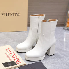 VALENTINO 25S ANKLE BOOTS WITH ZIPPER 90 MM IN WHITE CALFSKIN