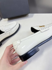 YSL 25S SAINT LAURENT LOAFERS IN WHITE PATENT CALFSKIN