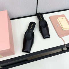 SQUARE TOE MULES BLACK SHEEPSKIN