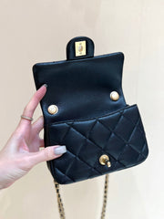 25S CHANEL CROSSBODY HANDBAG 17 IN BLACK LAMBSKIN GOLD HARDWARE