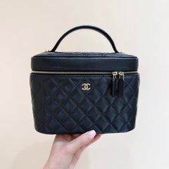 CHANEL 25S VANITY TOP HANDLE CASE 21 IN BLACK CALFSKIN