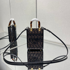 MINI SUNSHINE 18 IN BROWN RAFFIA AND BLACK WOOL CALFSKIN TRIM