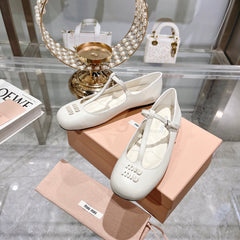 MARY JANE SANDAL WHITE WITH T - STRAP SHEEPSKIN