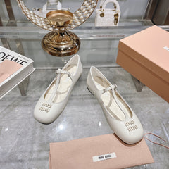 MARY JANE SANDAL WHITE WITH T - STRAP SHEEPSKIN