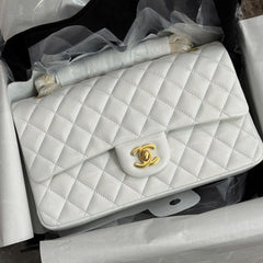 CHANEL 25S FLAP BAG 25.5 CM IN WHITE LAMBSKIN