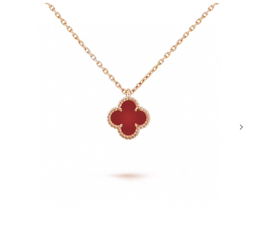 CLOVER MINI PINK GOLD NECKLACE