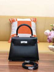 KELLY MINI 20 BAG IN BLACK SMOOTH CALFSKIN WITH SILVER HARDWARE