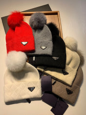 BEANIE HAT IN DOVE GRAY WOOL AND RABBIT FUR 361434