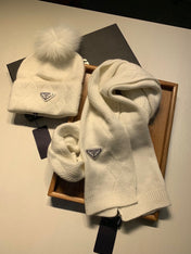 SET SCARF AND HAT IN WHITE WOOL AND RABBIT FUR 416368
