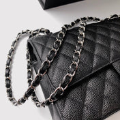 FLAP BAG 25 IN BLACK CAVIAR LEATHER SILVER HARDWARE