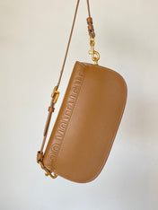 BOBBY EAST-WEST 22 BAG IN CHOCOLATE BROWN CALFSKIN