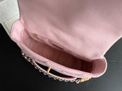 19 FLAP BAG 30 PINK GOATSKIN