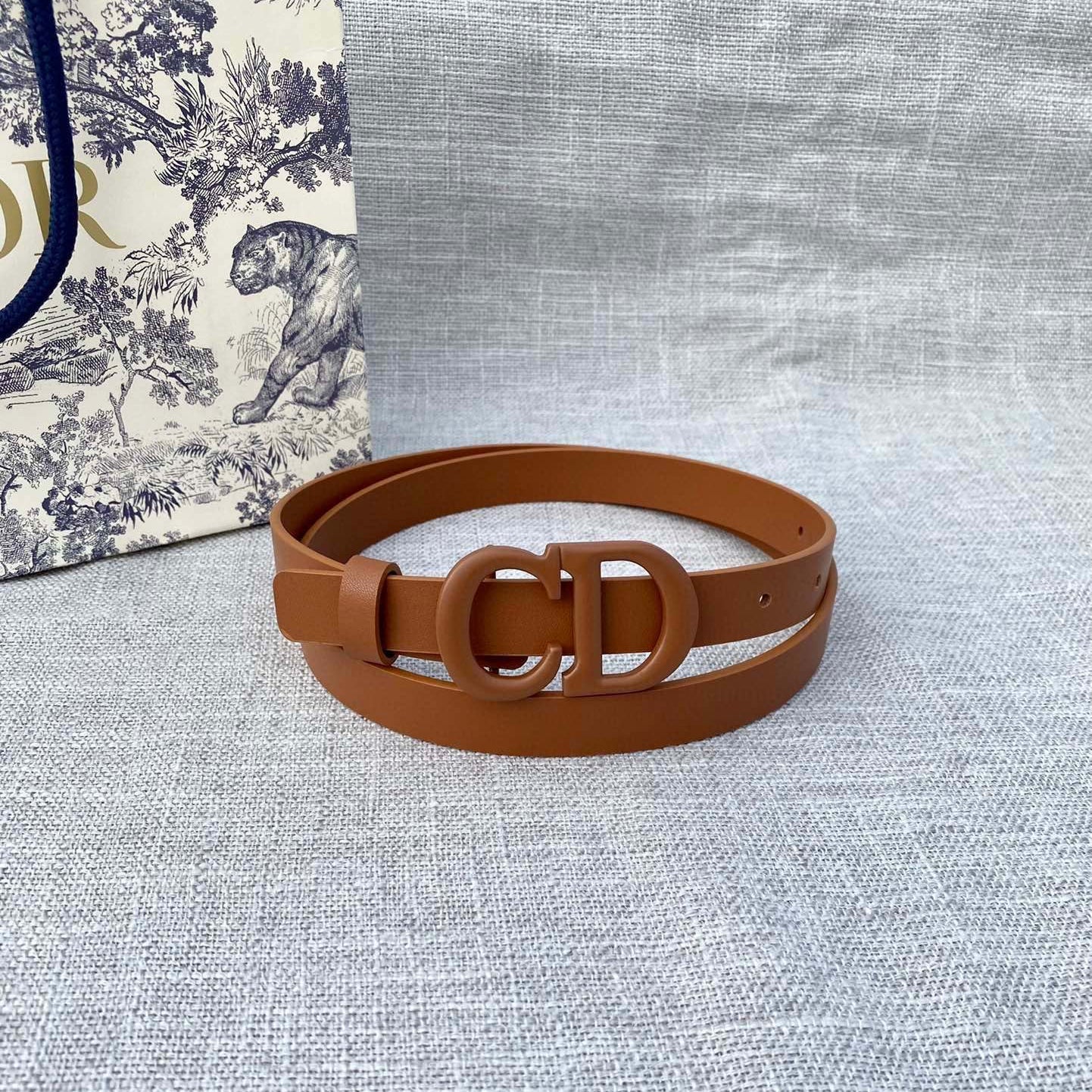 DIOR 26S BELT 20 MM IN BROWN CALFSKIN 673575