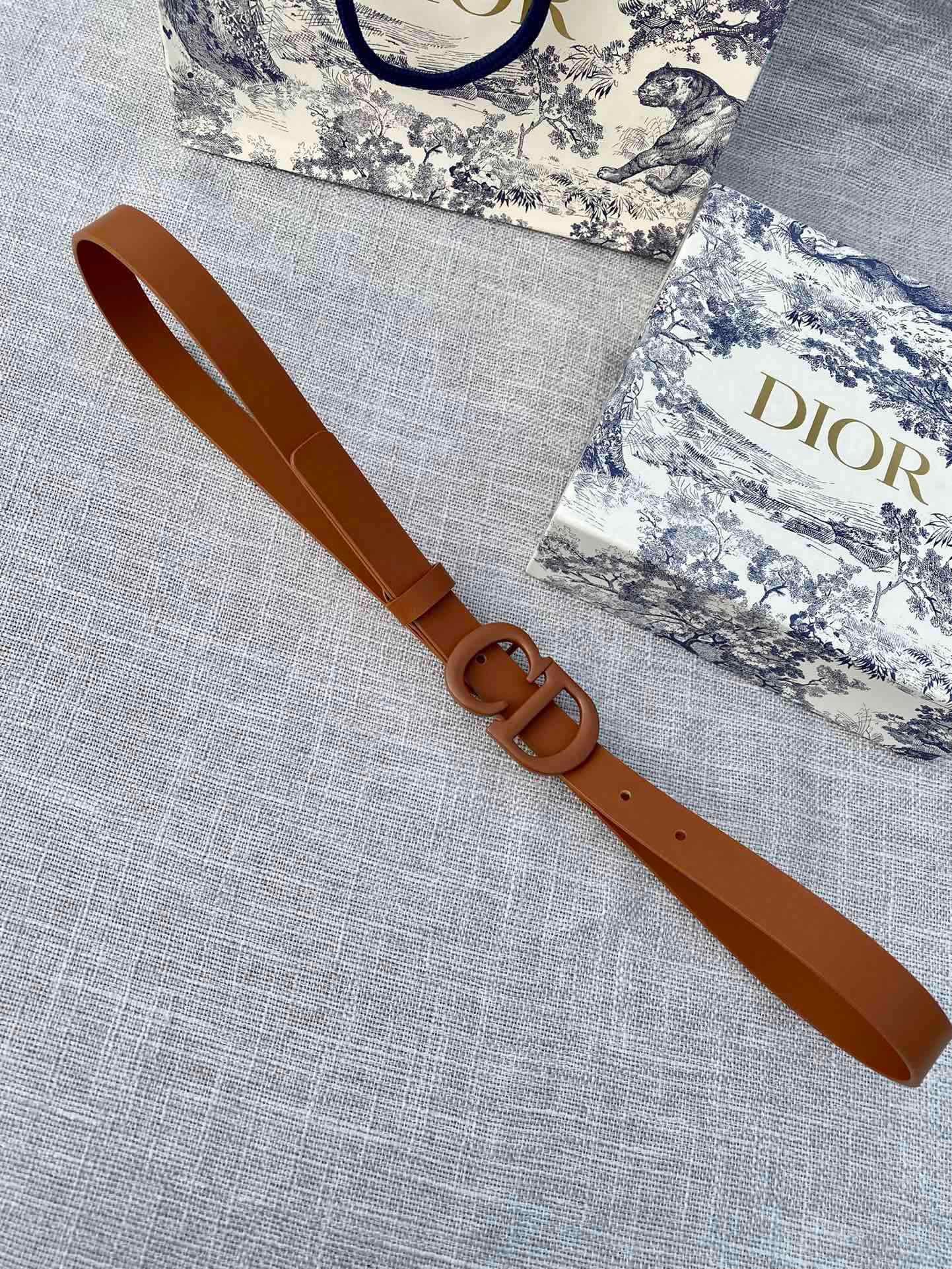 DIOR 26S BELT 20 MM IN BROWN CALFSKIN 673575