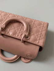 MEDIUM D-JOY BAG 26 IN DESSERT SAND CALFSKIN