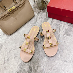 ROMAN STUD PALE PINK CALFSKIN FLAT SLIDE SANDAL 25 MM