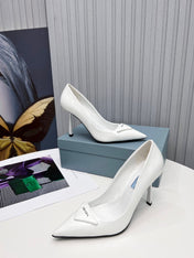 PRADA 26S POINTED TOE PUMPS STILETTO HEEL 95MM IN WHITE PATENT CALFSKIN LOGO