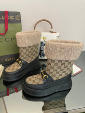 HORSEBIT SNOW ANKLE BOOTS IN ECRU BEIGE MONOGRAM JACQUARD FABRIC MIX BLACK CALFSKIN AND LAMB WOOL LINING