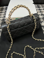 CC KELLY 18 BAG IN BLACK CALFSKIN WITH GOLD HARDWARE
