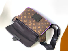 LV 25S S LOCK MESSENGER BAG 21 IN PURPLE AND BROWN MONOGRAM MACASSAR CANVAS