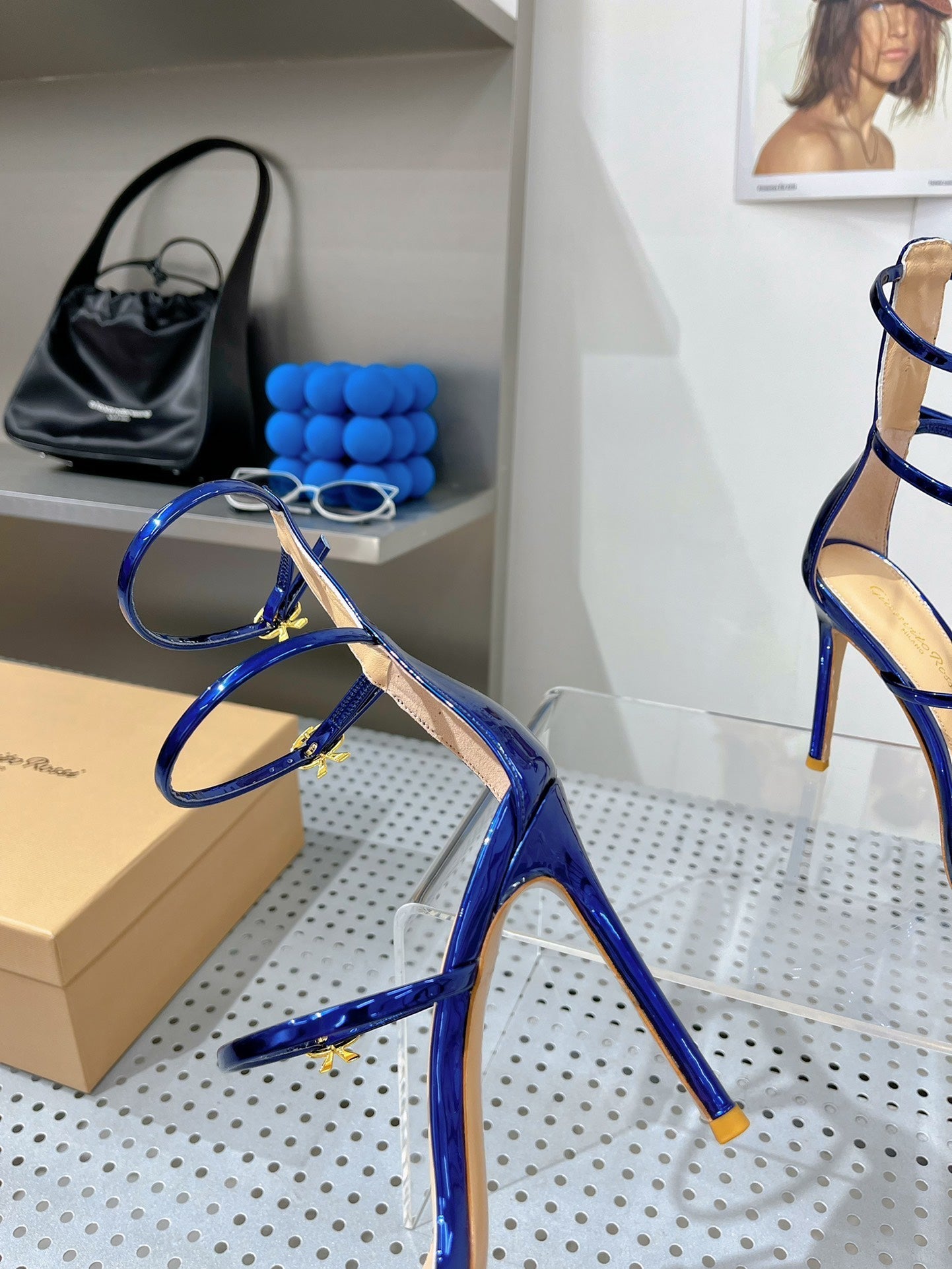 GIANVITO ROSSI 26S SQUARE-TOE HIGH-HEEL SANDALS 105 MM IN NAVY BLUE PATENT CALFSKIN