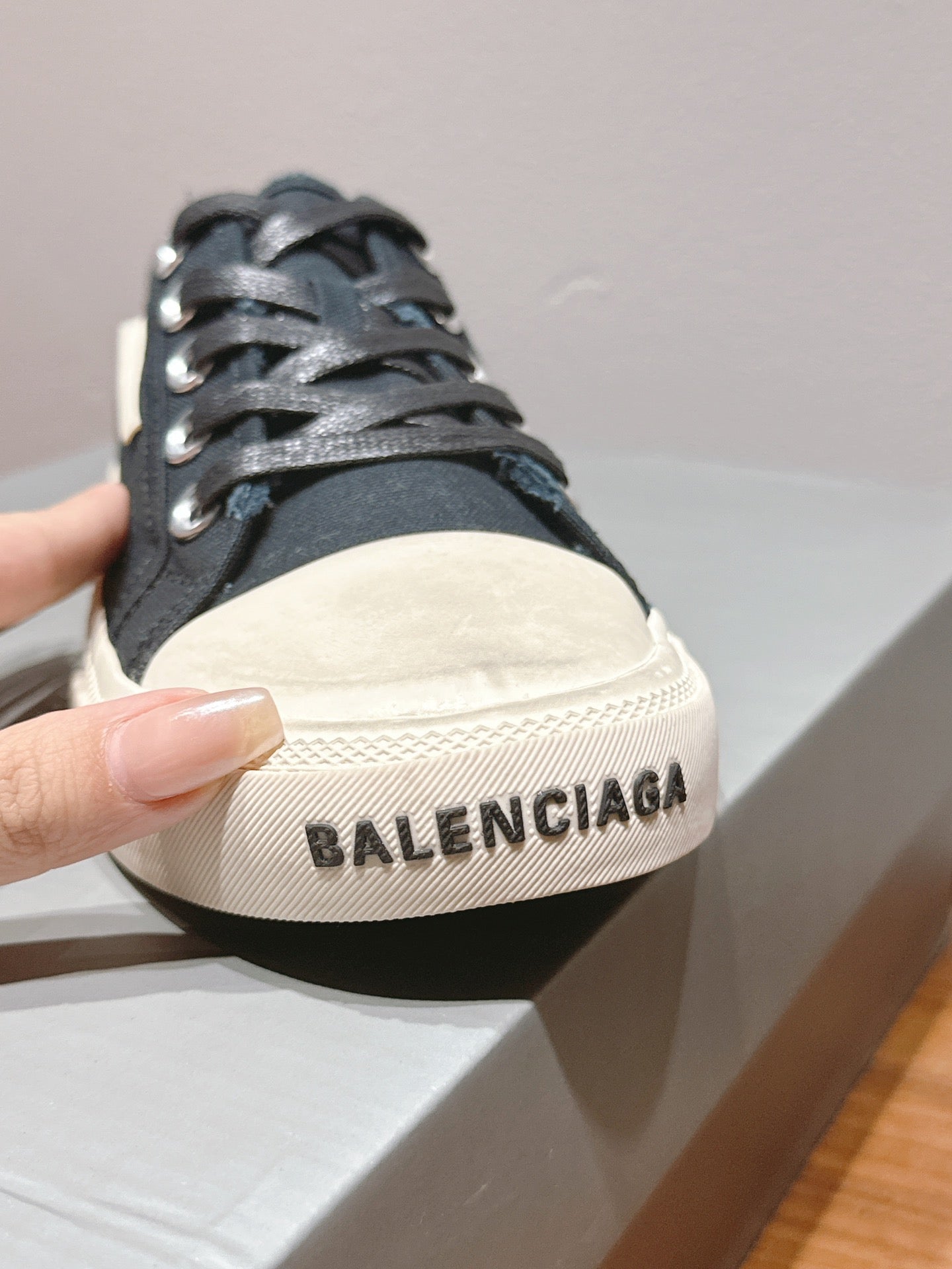 BALENCIAGA 25S SNEAKER IN BLACK CANVAS