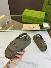HORSEBIT FLATFORM SANDAL 5 CM IN ARMY GREEN IMPORTED TPU
