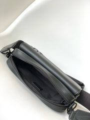 LV 25S FASTLINE MESSENGER BAG 23 IN BLACK CALFSKIN