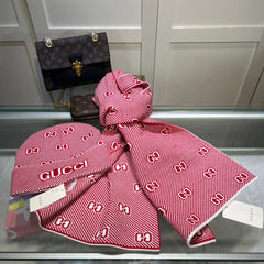 SET SCARF AND HAT IN PUNCH PINK MIX WHITE WOOL AND CASHMERE 946332