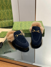 HORSEBIT MULE IN NAVY BLUE SUEDE AND LAMB WOOL LINING