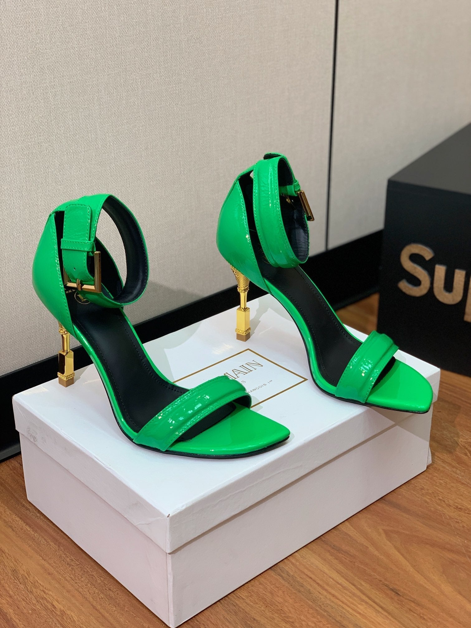 BALMAIN 26S METAL-HEEL SANDALS 105 MM IN GREEN CALFSKIN