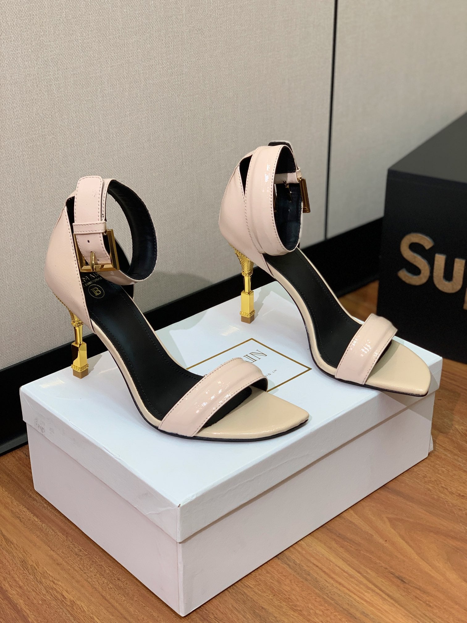 BALMAIN 26S METAL-HEEL SANDALS 105 MM IN BEIGE CALFSKIN