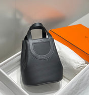 HERMES 25S IN THE LOOP 18 IN BLACK CALFSKIN SILVER HARDWARE