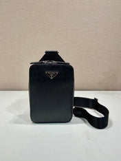 CHEST BAG 20 IN BLACK SAFFIANO LEATHER