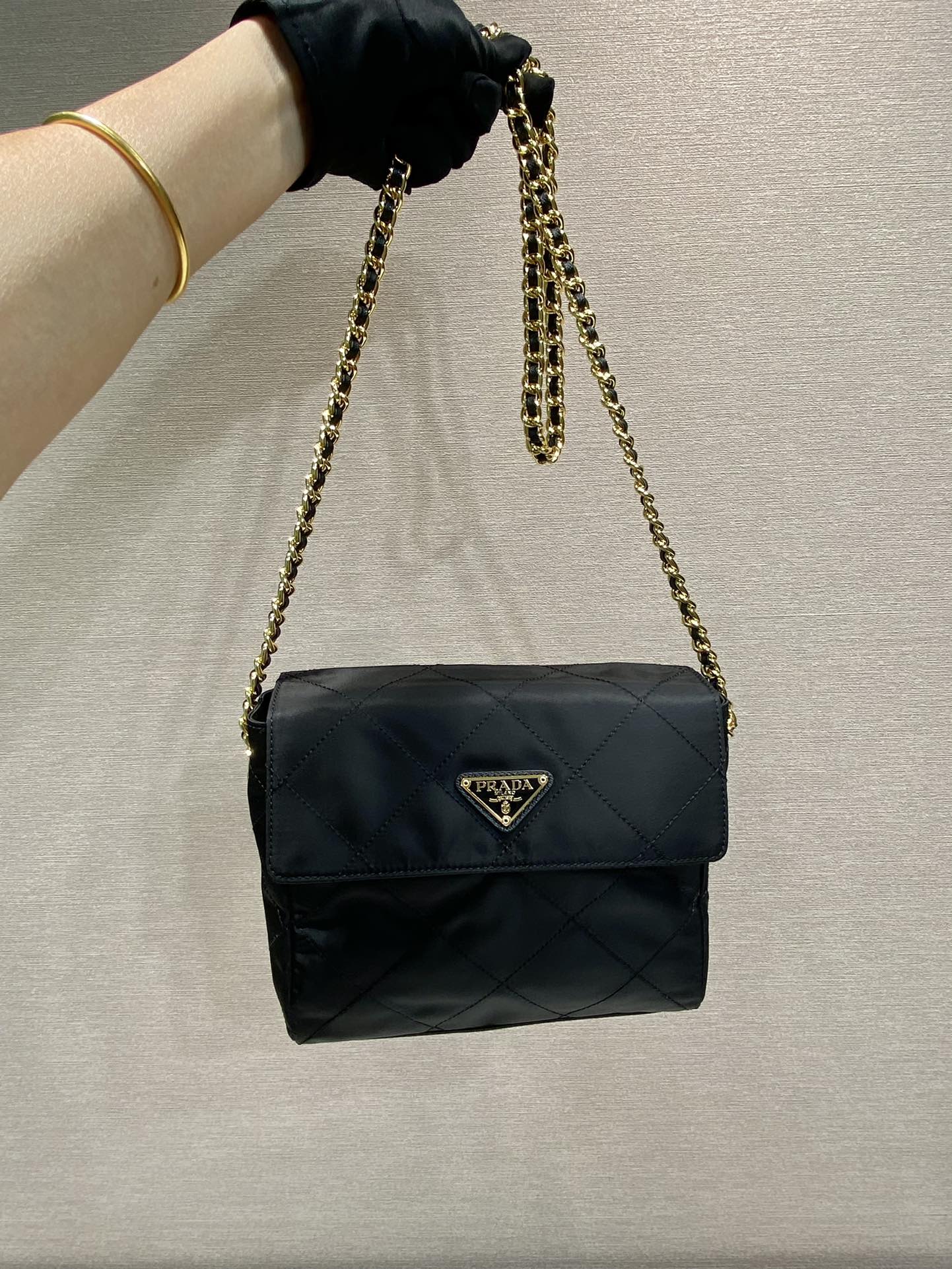 LARGE QUILTED FLAP BAG 23 IN BLACK RE-NYLON FABRIC GOLD CHAIN