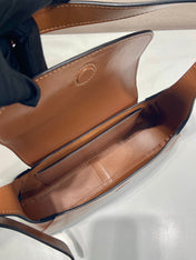 FLAP BAG 25 IN CINNAMON BROWN SMOOTH CALFSKIN TRIANGLE LOGO