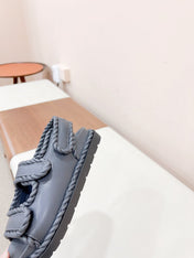 REFINED DAD SANDAL IN BLACK LAMBSKIN