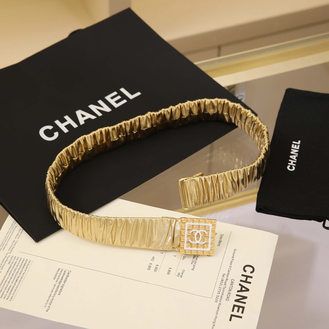 CHANEL 26S BELT 30 MM IN GOLD CALFSKIN 658429