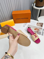 LV 26S CAPRI HIGH-HEELED MULES IN PINK CALFSKIN AND BEIGE RAFFIA