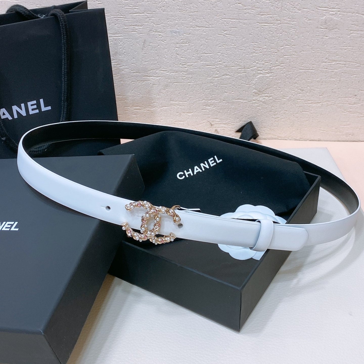 CHANEL 26S BELT 20 MM IN WHITE CALFSKIN 655208