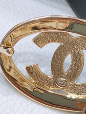CC 30MM BELT IN WHITE SMOOTH CALFSKIN WHITE MIX BLACK METAL LOGO GOLD HARDWARE