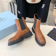 ANKLE BOOTS IN CINNAMON BROWN CALFSKIN