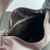 LARGE HOP 46 IN CHOCOLATE LAMBSKIN