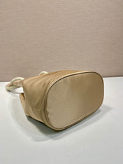 BUCKET BAG 28 IN BEIGE RE-NYLON GOLD LOGO