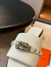 GIULIA FLAT SANDAL IN WHITE CALFSKIN